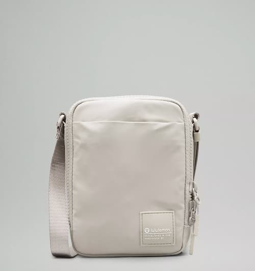 Easy Access Crossbody Bag 1.5L